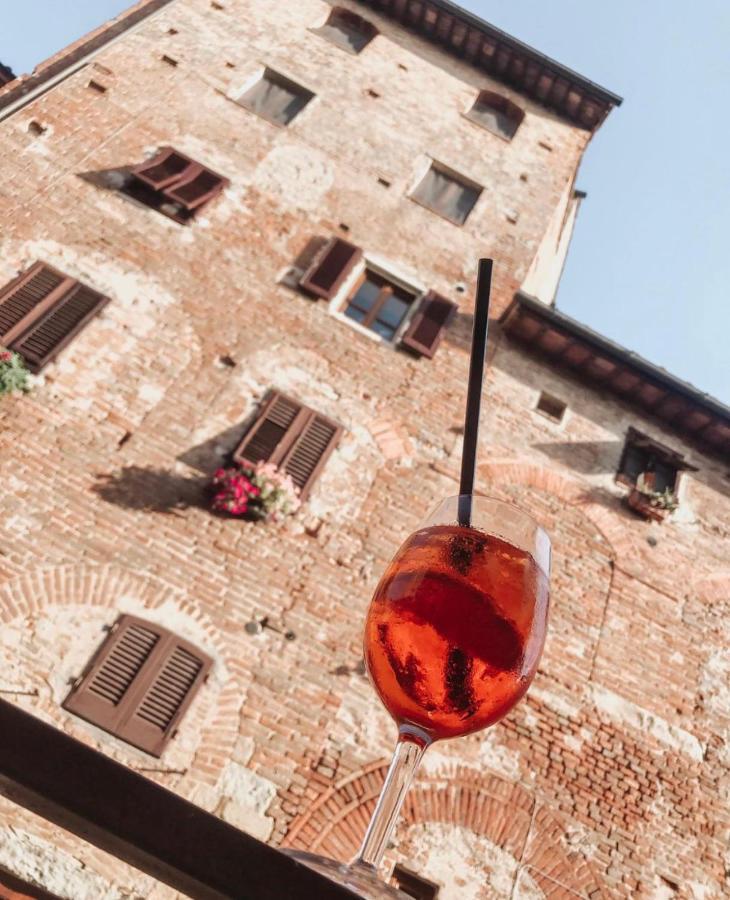 Antica Torre Del Borgo Certaldo Exterior foto