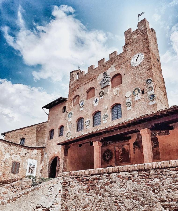 Antica Torre Del Borgo Certaldo Exterior foto